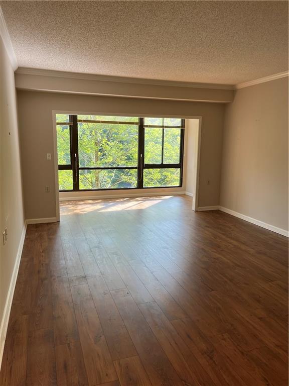 1800 Clairmont Lake Unit 427