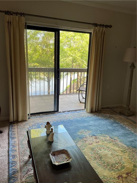 1800 Clairmont Lake Unit 326
