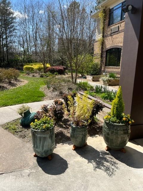 1800 Clairmont Lake Unit 326