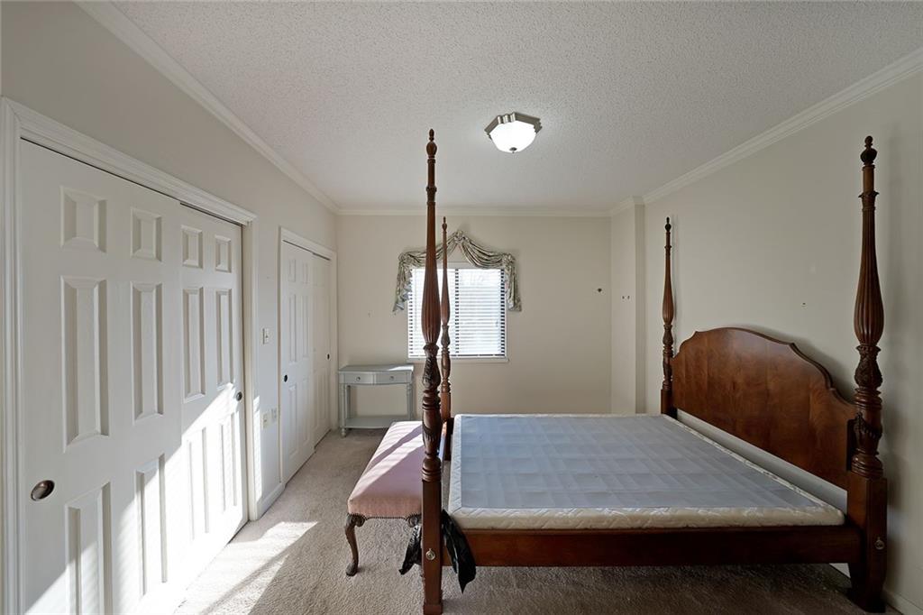 1800 Clairmont Lake Unit 326
