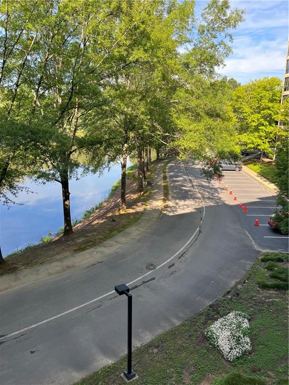 1800 Clairmont Lake Unit 326