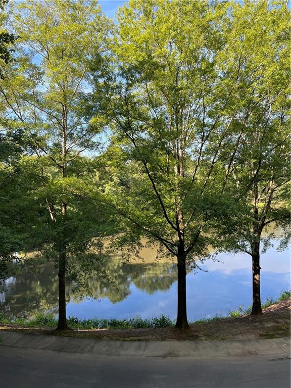 1800 Clairmont Lake Unit 326