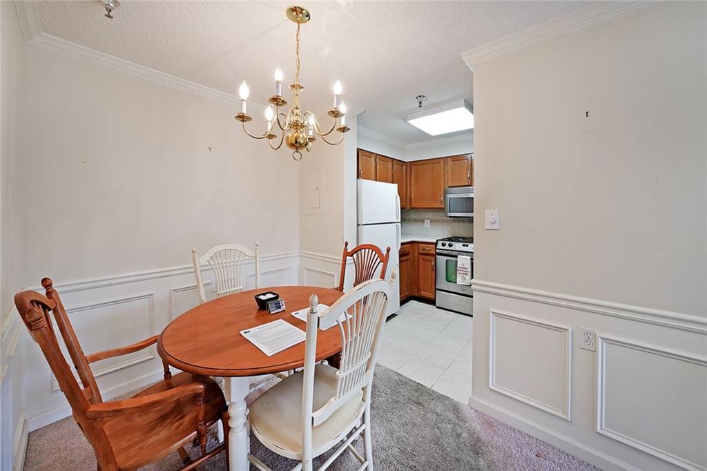 1800 Clairmont Lake Unit 326
