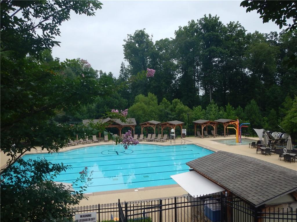 2225 Mountain Creek Drive