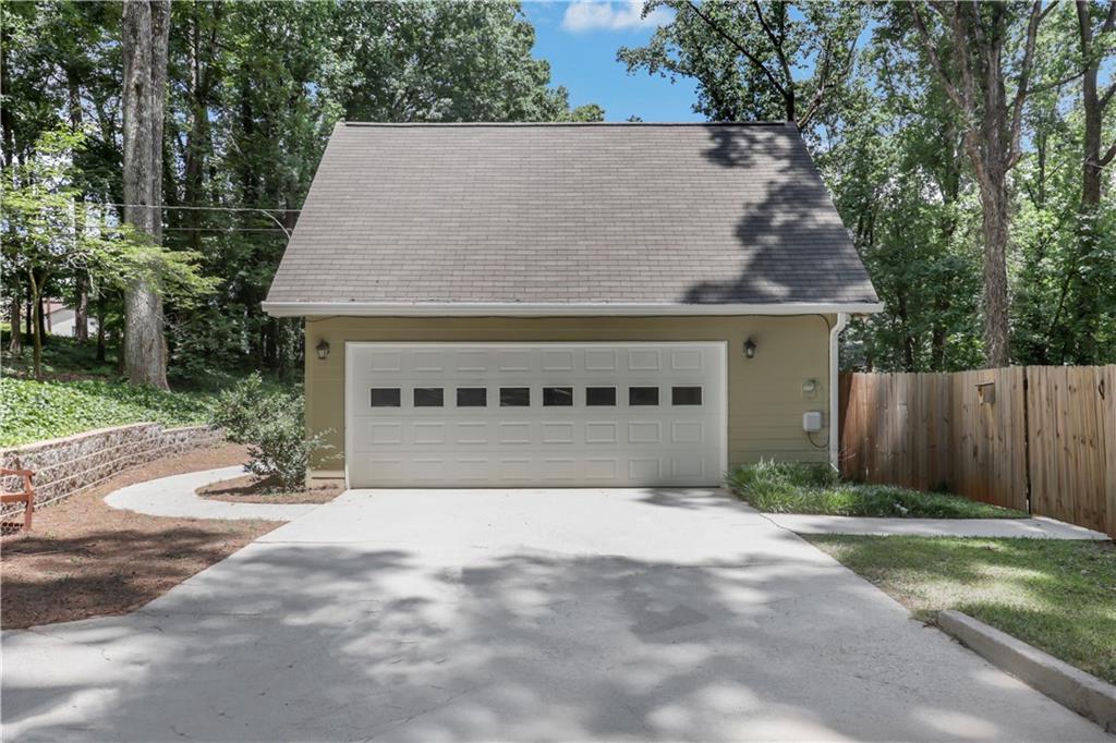2225 Mountain Creek Drive