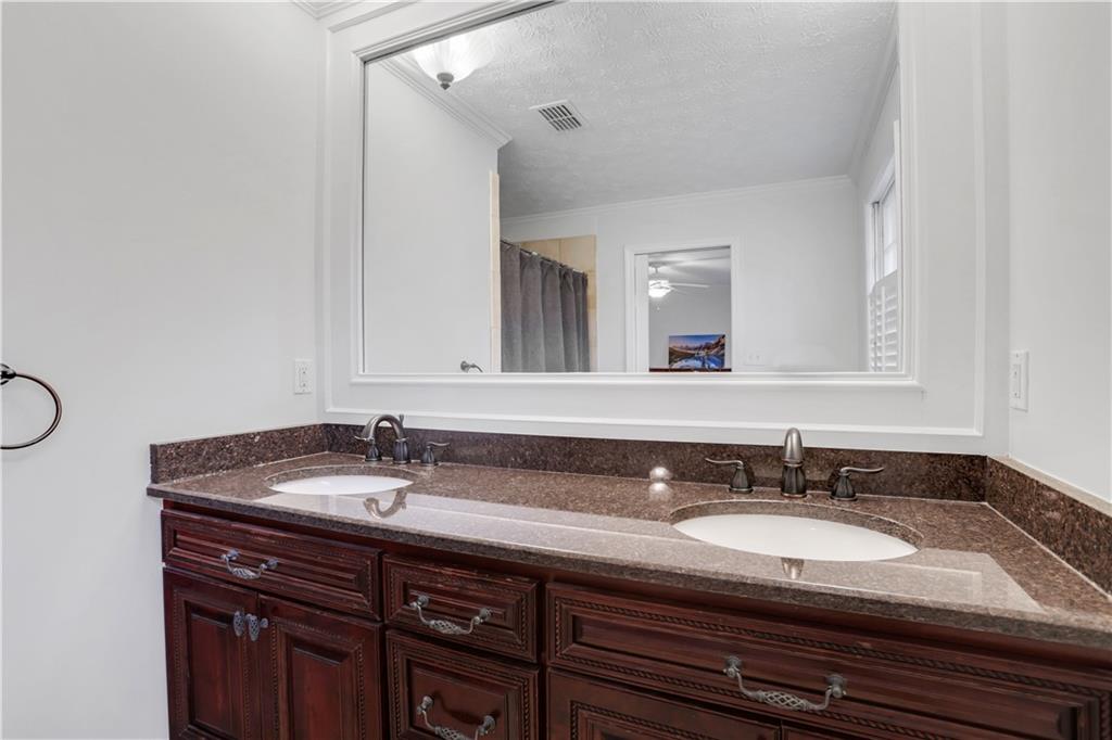 2225 Mountain Creek Drive