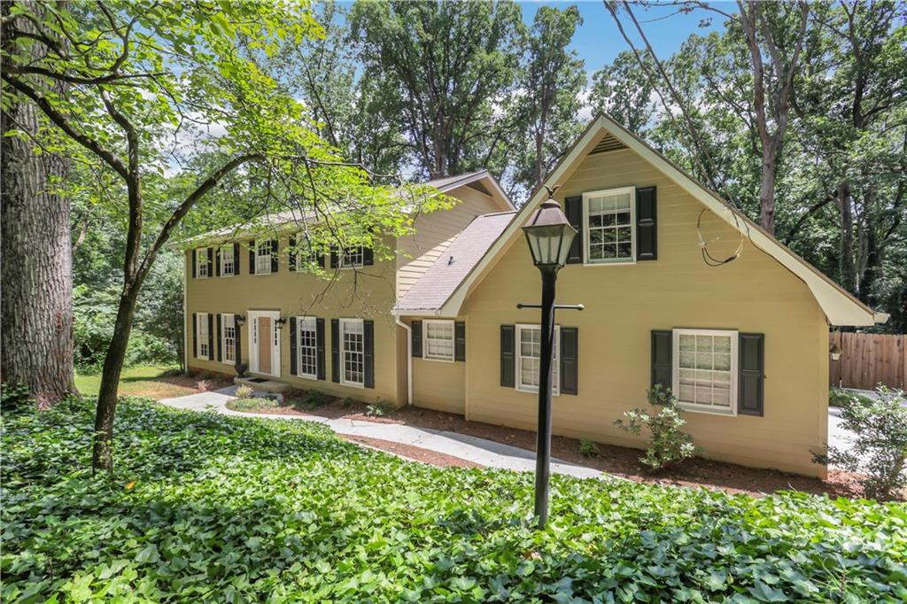 2225 Mountain Creek Drive
