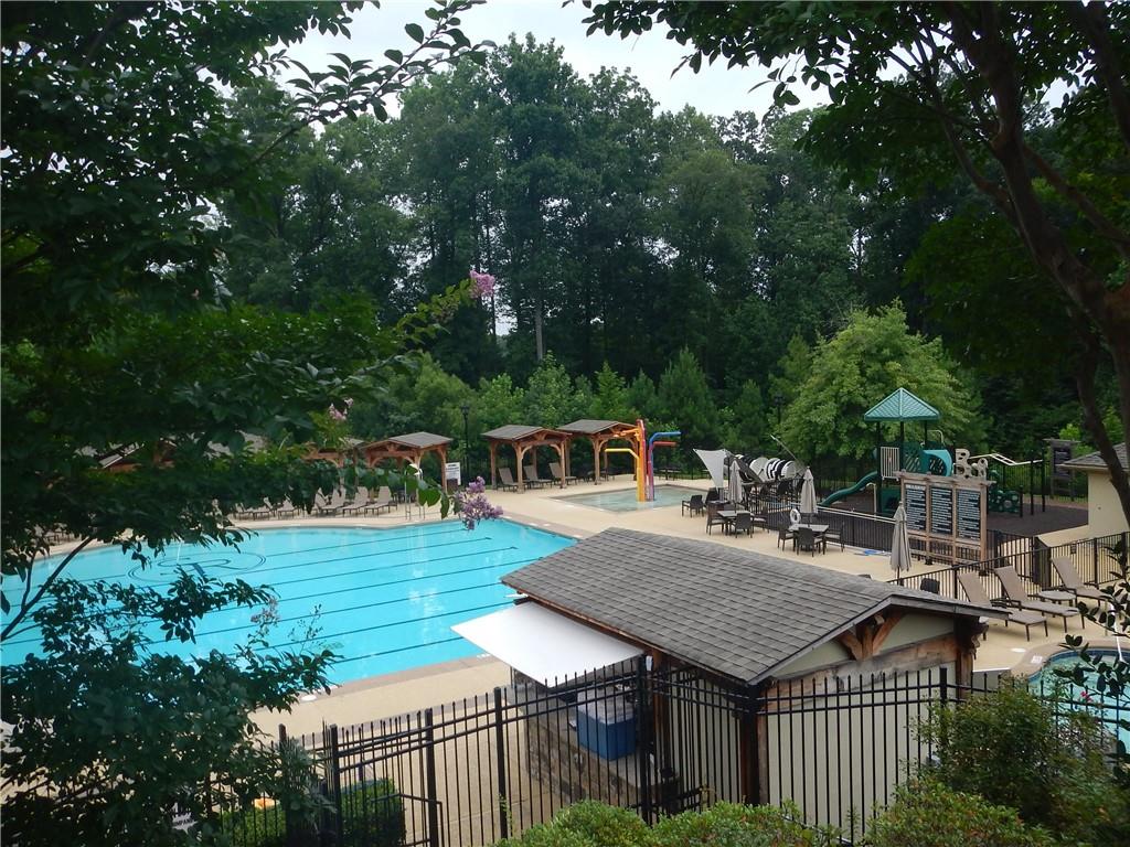 2225 Mountain Creek Drive