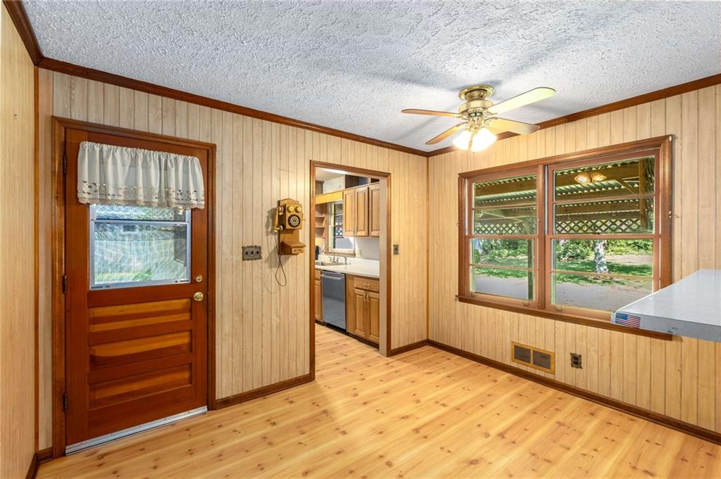 2719 Lanier Drive