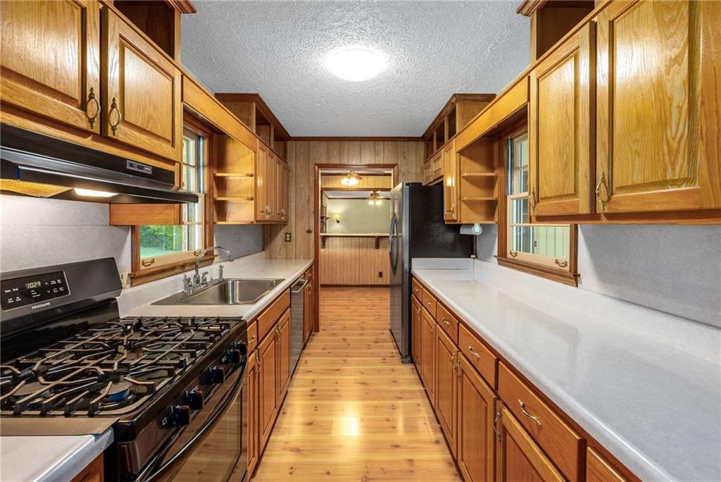 2719 Lanier Drive