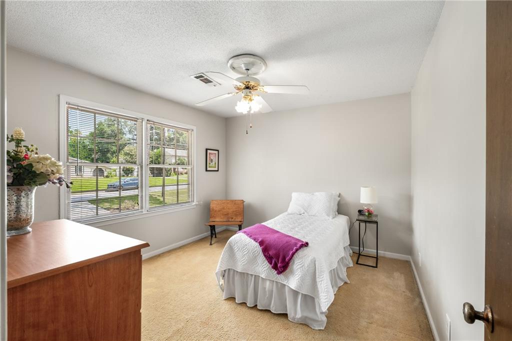 333 Emily Drive SW