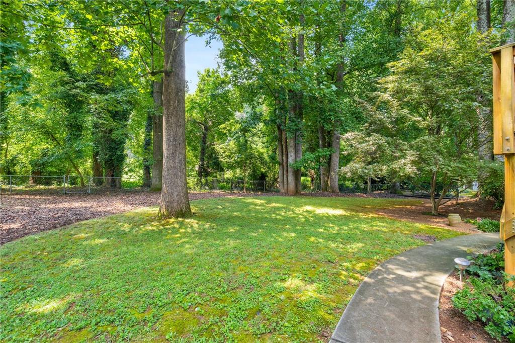 333 Emily Drive SW