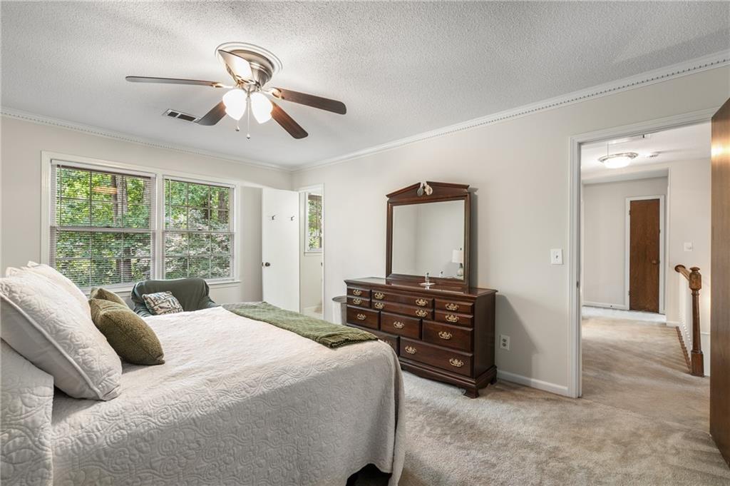 333 Emily Drive SW