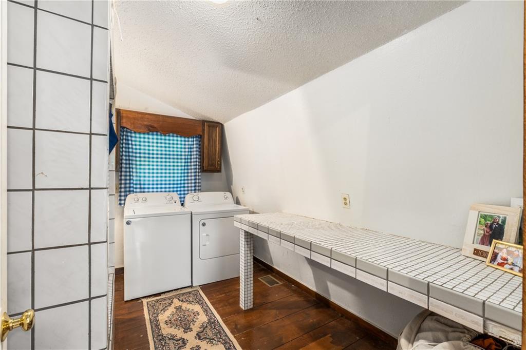 5270 Ozora Church Road