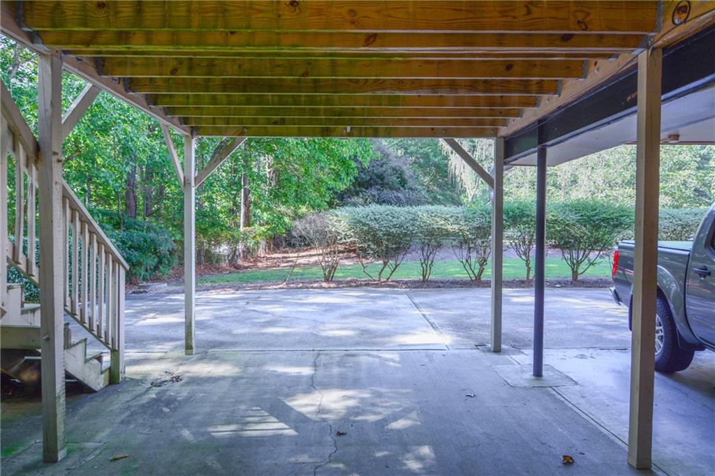 6538 Deerings Lane