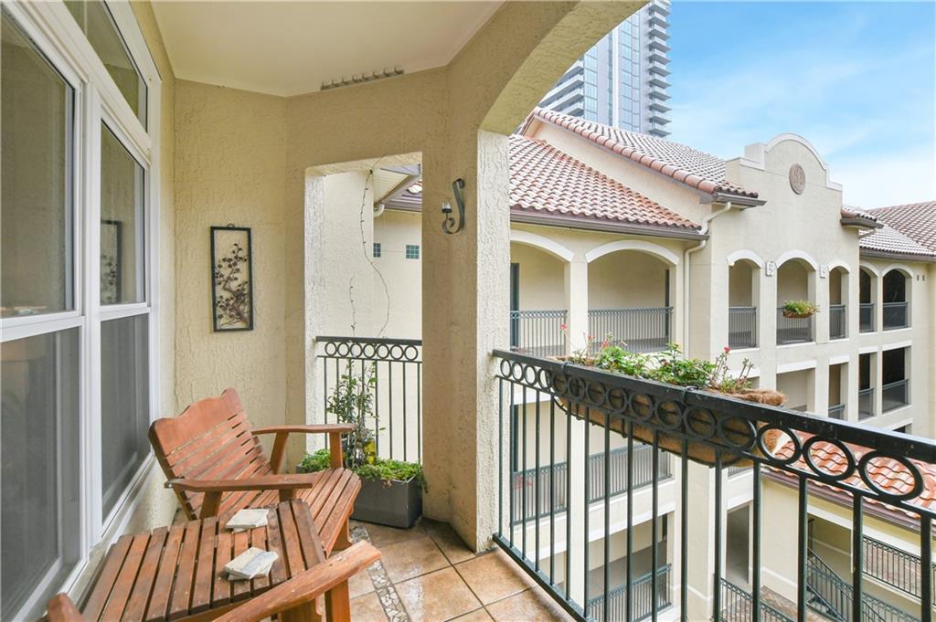 955 Juniper Street NE Unit 4324