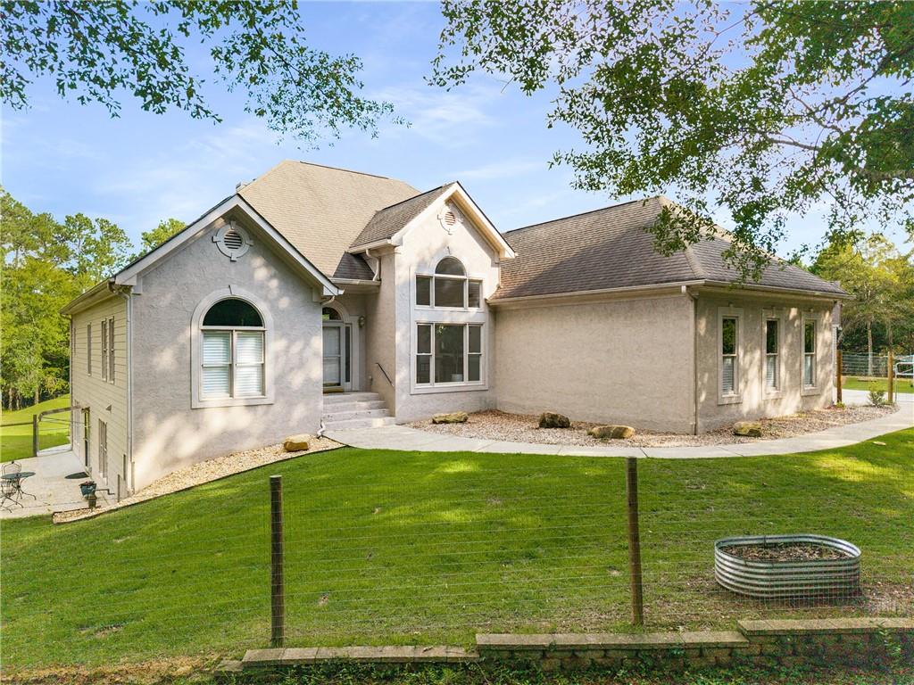 1621 La Fayette Drive