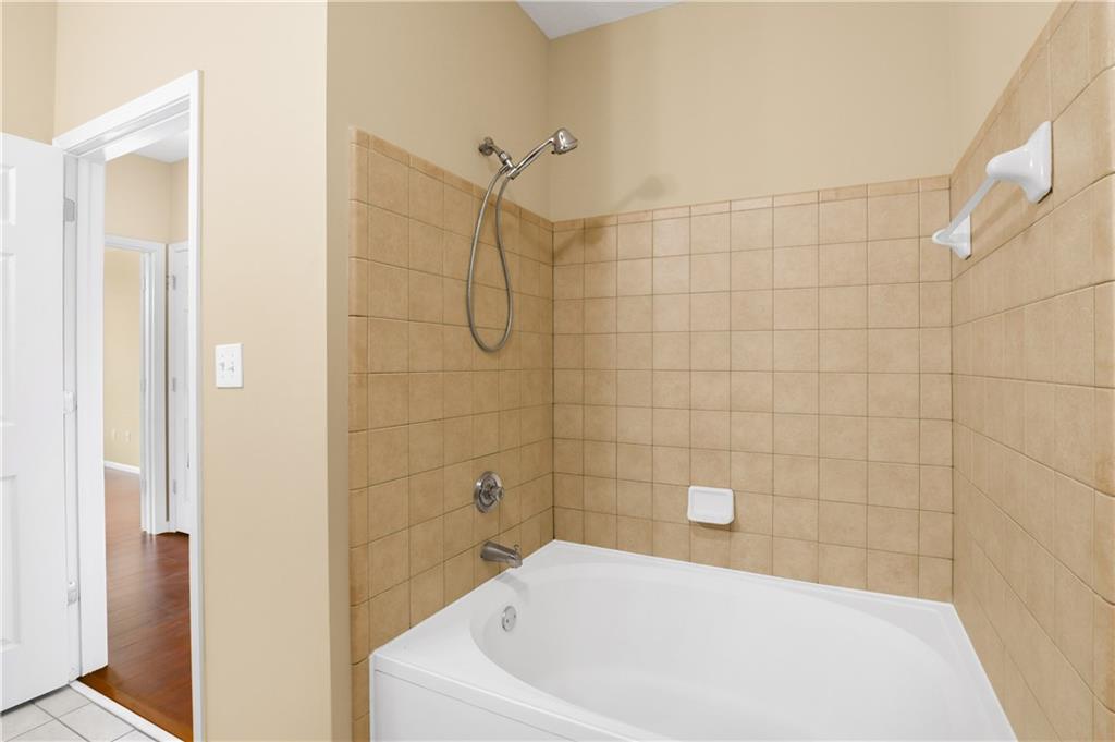 400 17th Street NW Unit 2435