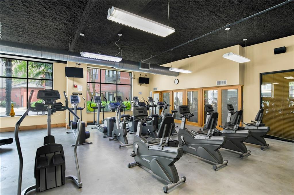 400 17th Street NW Unit 2435