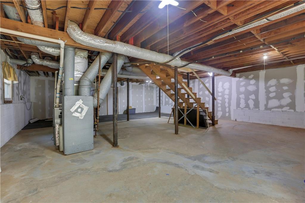 6268 Old Stone Mountain Road