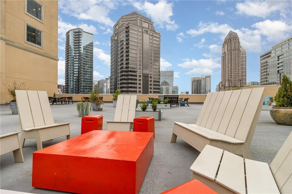 1101 Juniper Street NE Unit 822