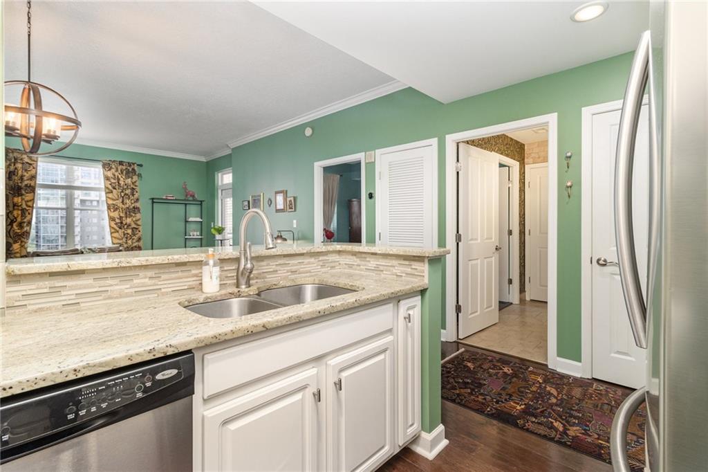 1101 Juniper Street NE Unit 822