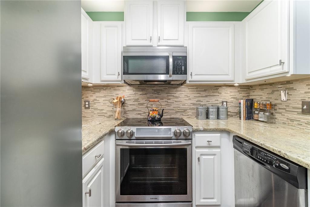 1101 Juniper Street NE Unit 822