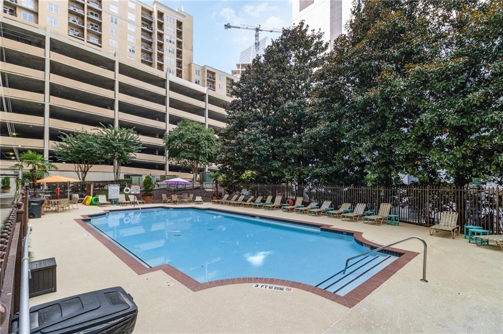 1101 Juniper Street NE Unit 822