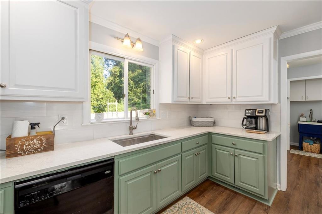 2174 Deer Ridge Drive