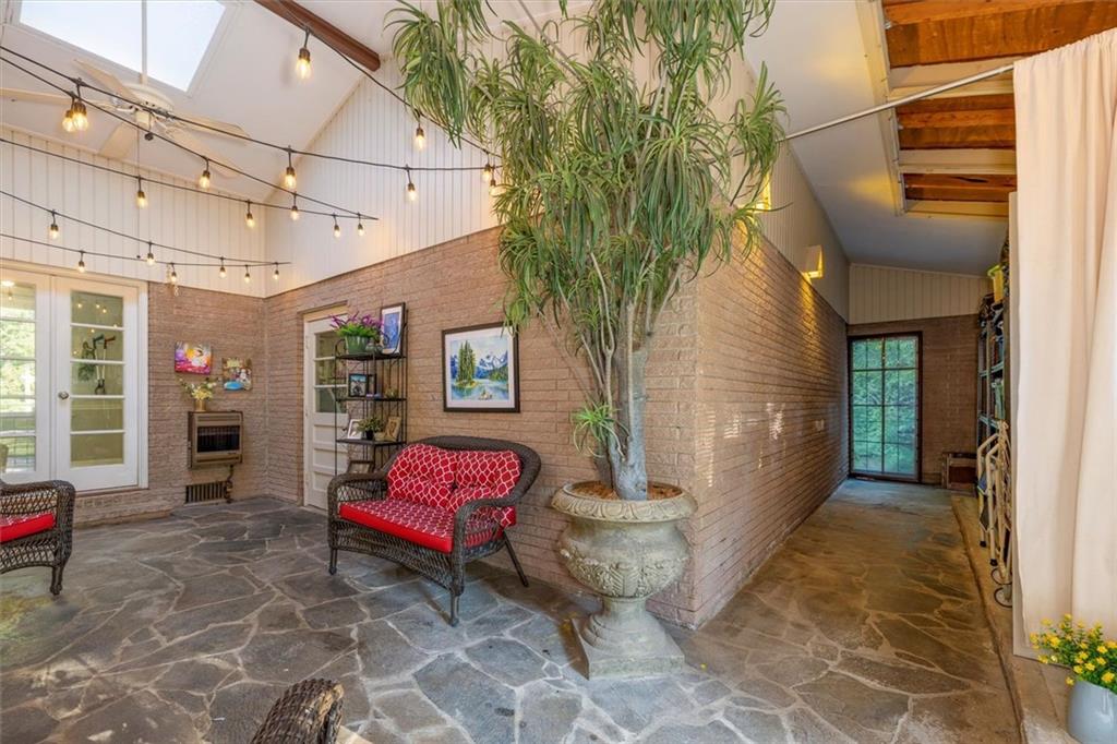 2174 Deer Ridge Drive