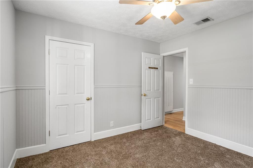 1141 Holly Hills Drive SW