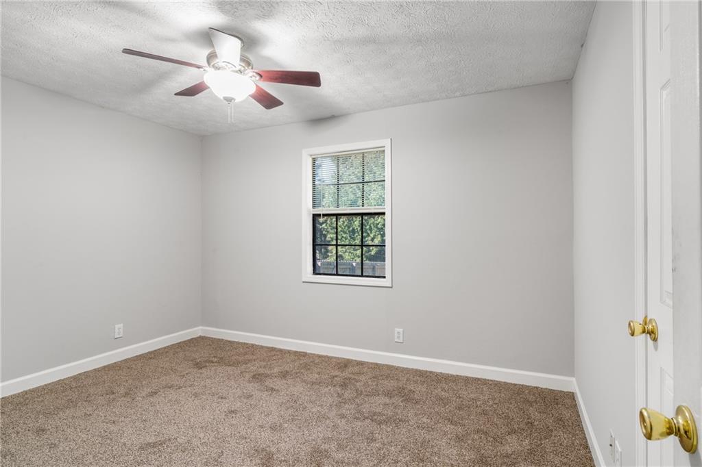 1141 Holly Hills Drive SW