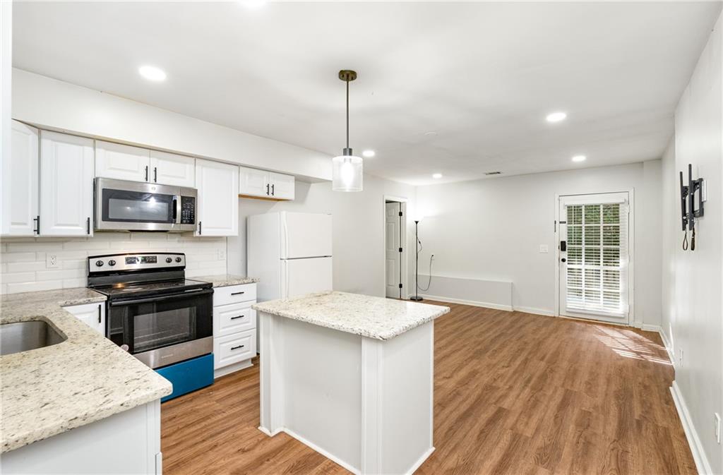 5041 Cricket Court SW