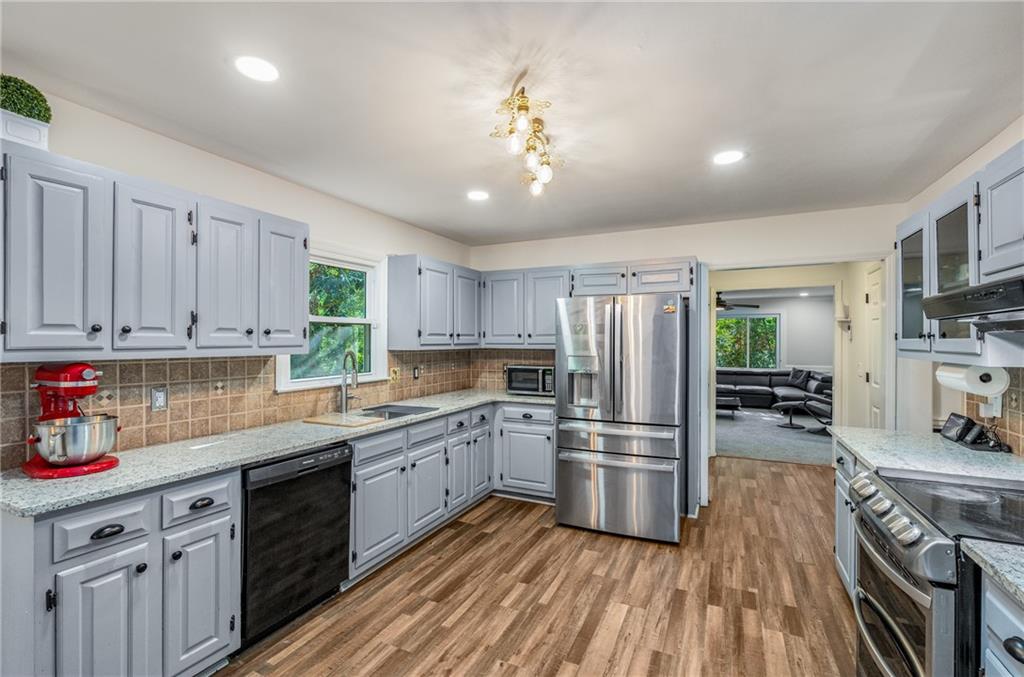 5041 Cricket Court SW