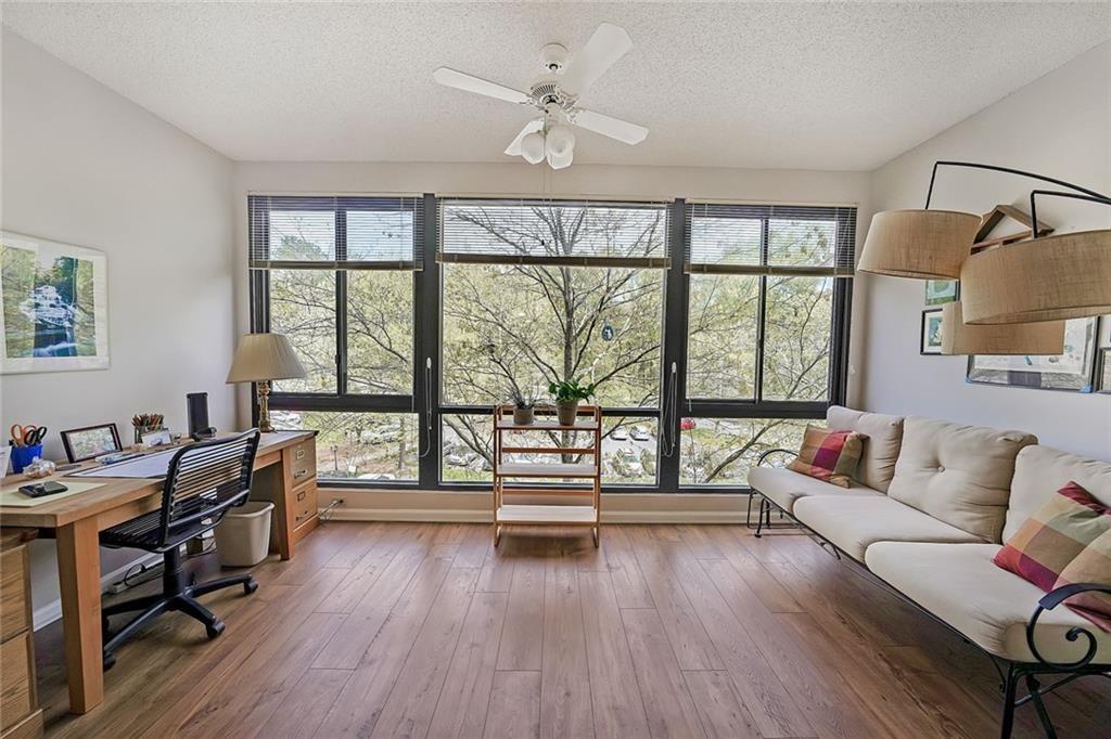 1800 Clairmont LK Lake Unit 427