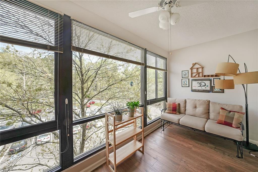 1800 Clairmont LK Lake Unit 427