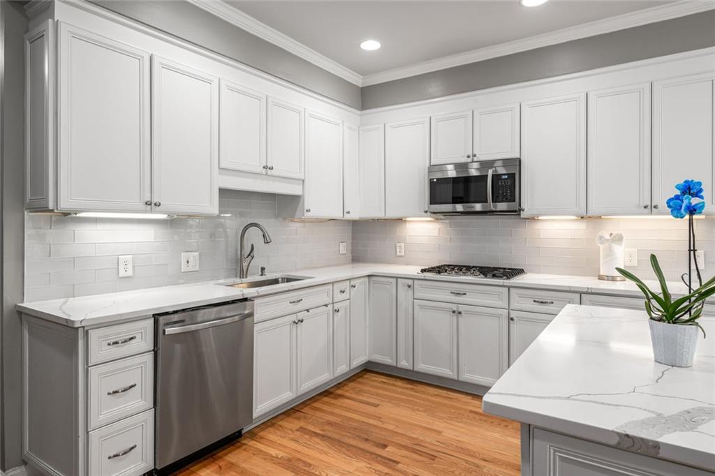 1722 Kanawha Trail