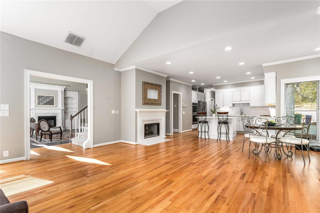 1722 Kanawha Trail