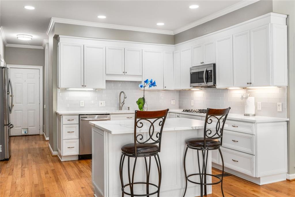 1722 Kanawha Trail