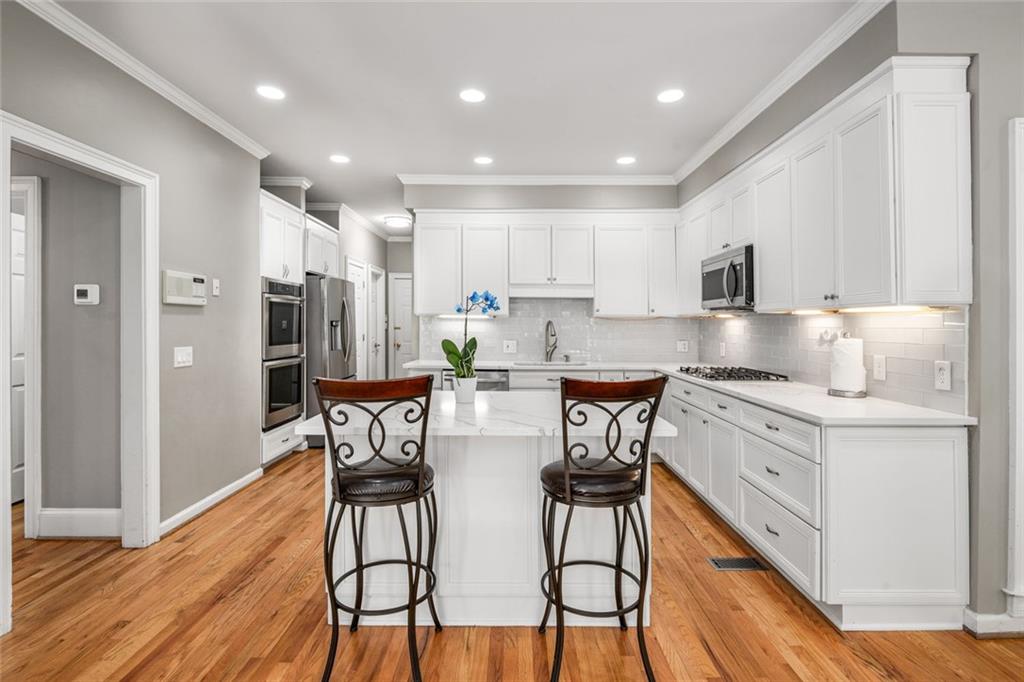 1722 Kanawha Trail