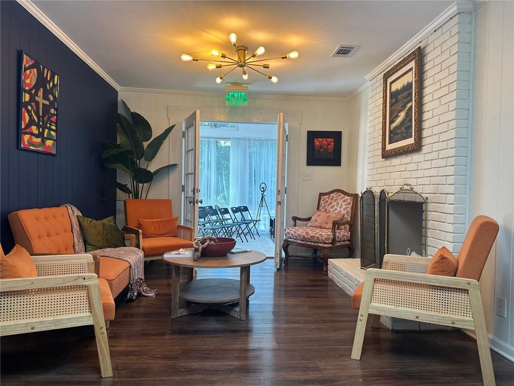 2122 Vista Dale Court