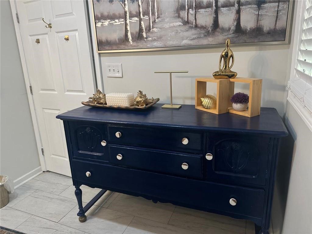 2122 Vista Dale Court