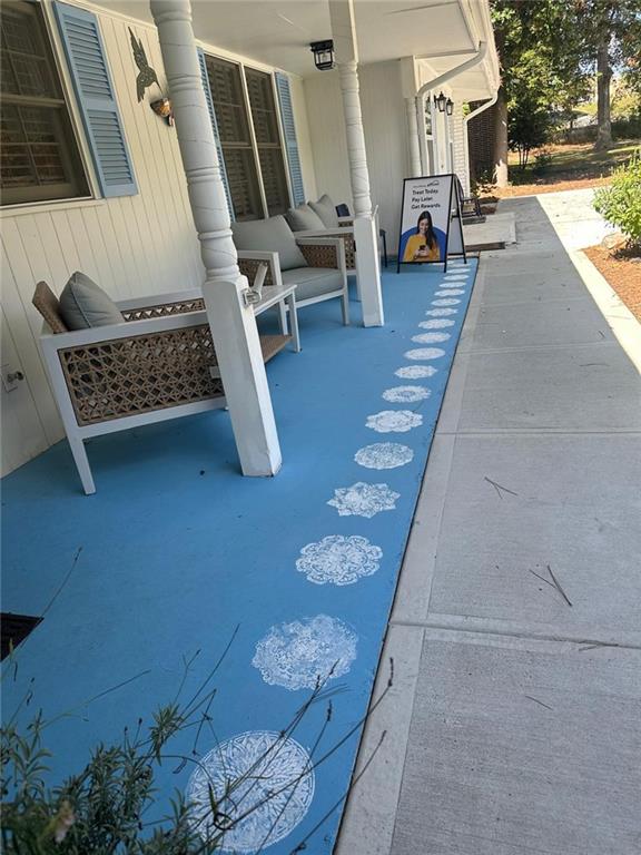 2122 Vista Dale Court