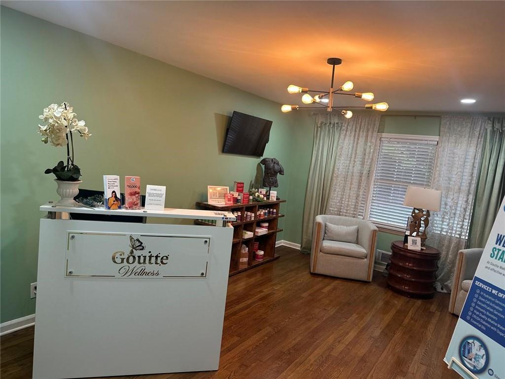 2122 Vista Dale Court