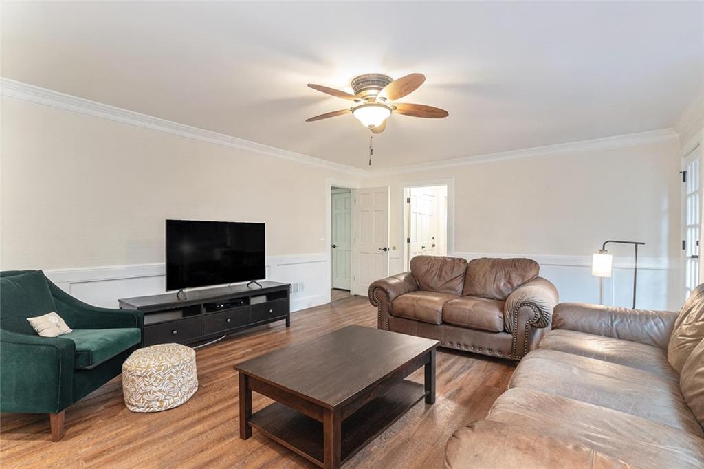 5041 Bainbridge Court SW