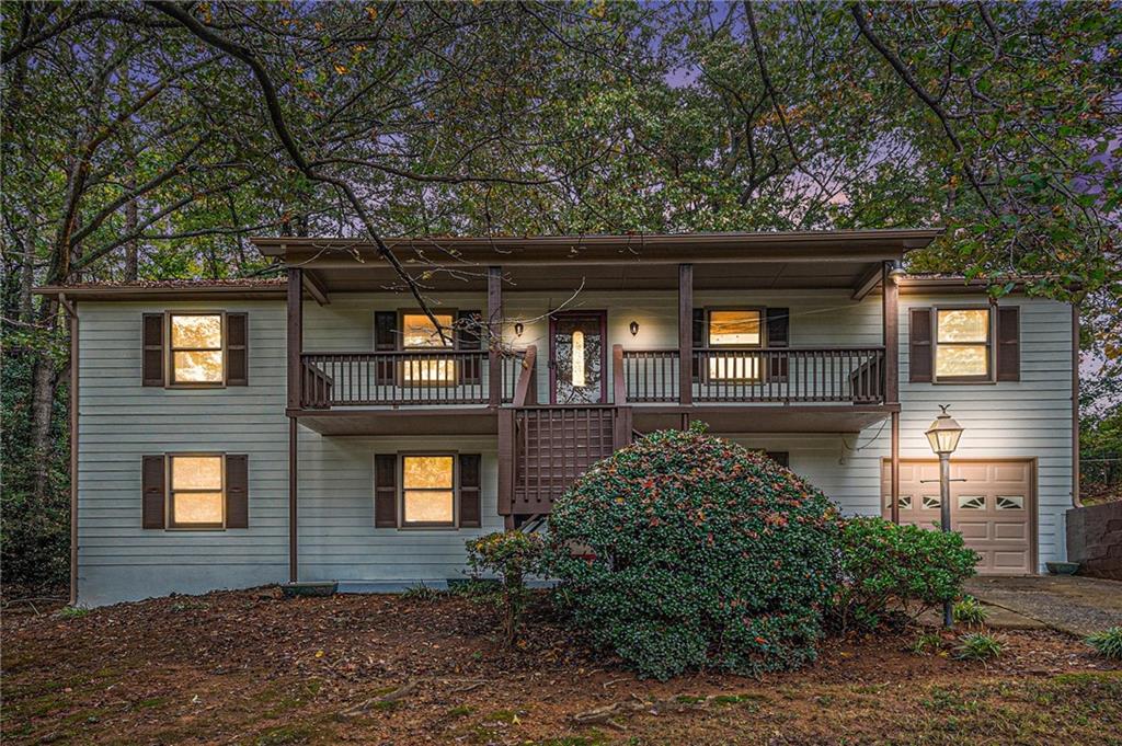 1883 Suwanee Terrace