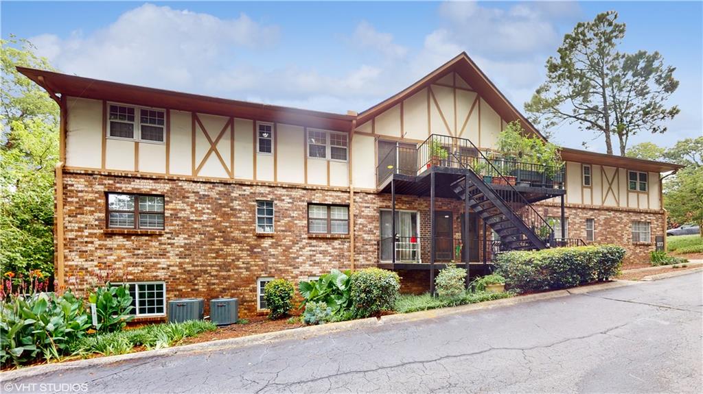 1177 Church Street Unit C