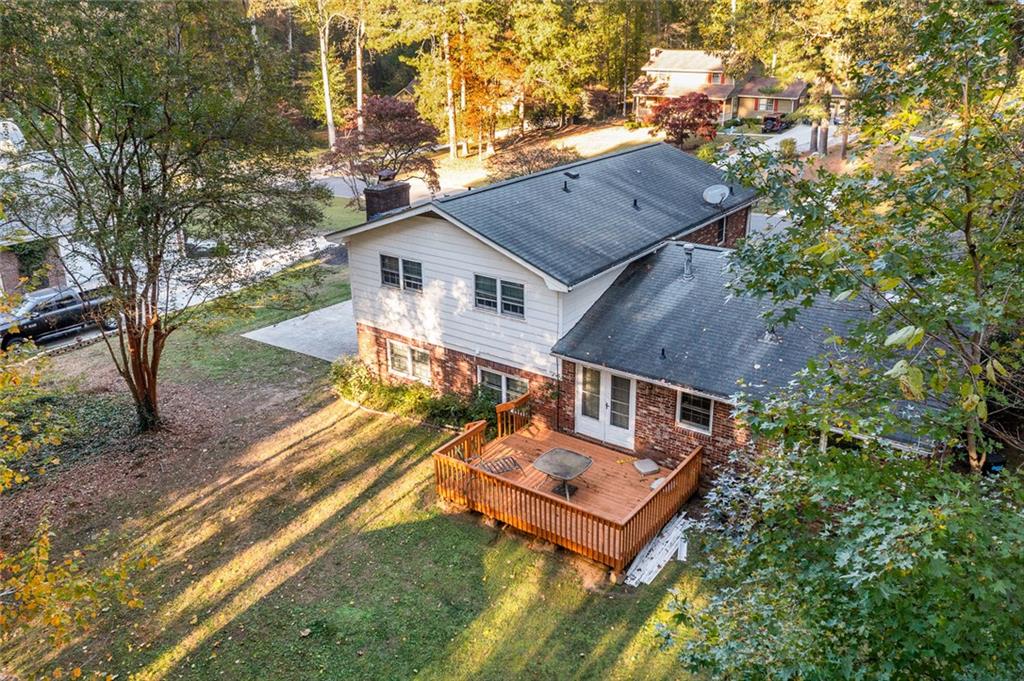 2252 Valley Creek Circle