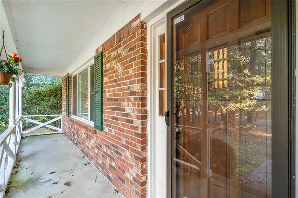 2252 Valley Creek Circle