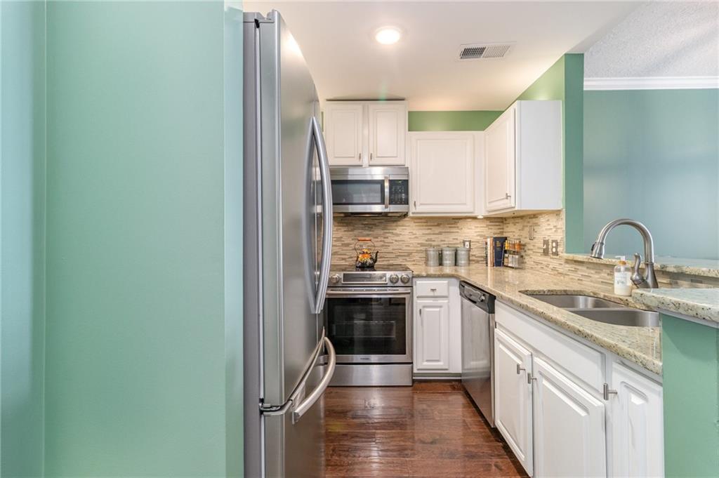 1101 Juniper Street NE Unit 822